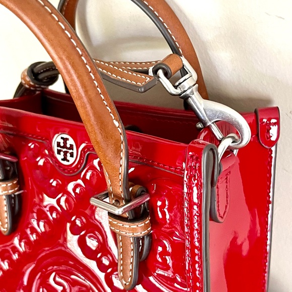 Tory Burch Two-Way π ππππππππ Patent/Vachetta Leather Tote - Picture 7 of 15